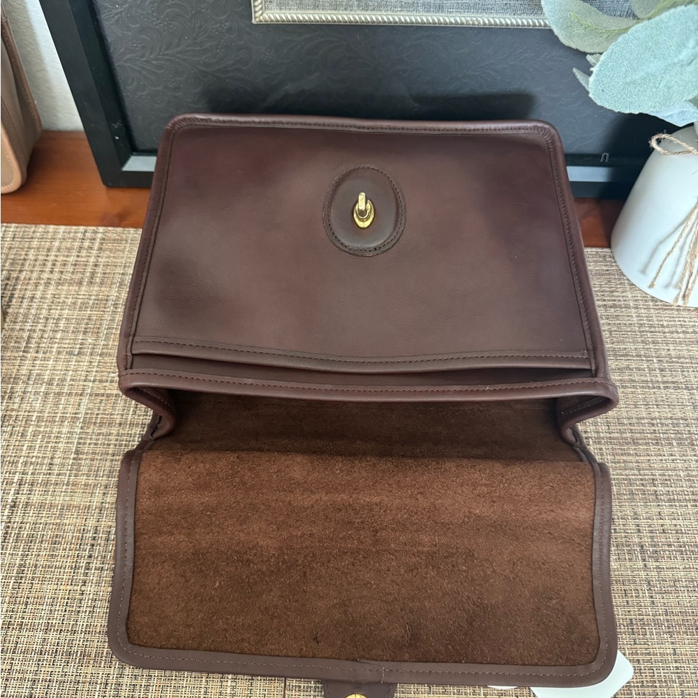 ❤️SOLD❤️Vintage Coach Mahogany Willis Bag 9927 - Picture 10 of 14